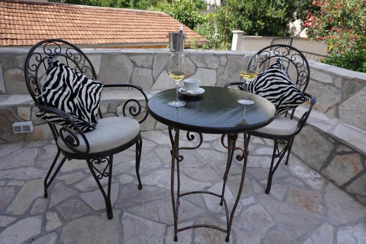 Apartments Zebra Tivat Zewnętrze zdjęcie