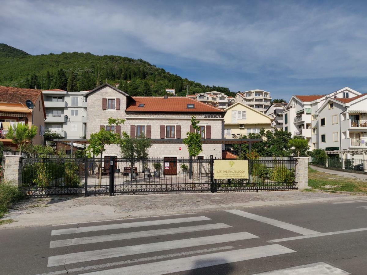 Apartments Zebra Tivat Zewnętrze zdjęcie