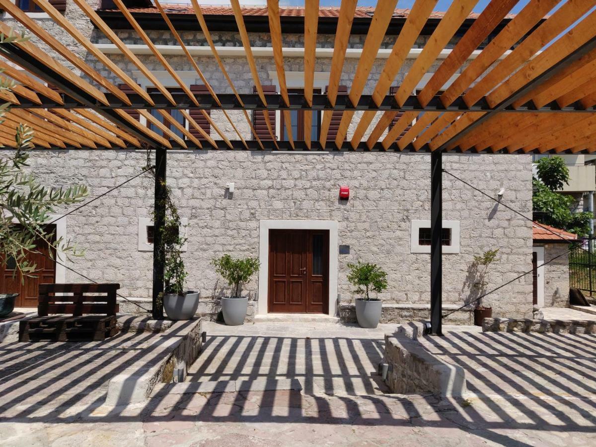 Apartments Zebra Tivat Zewnętrze zdjęcie
